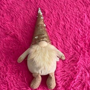 Gold Sequin gnome!